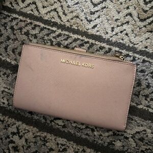Michael Kors wallet